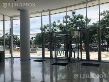 Alquiler de oficina de 557 m2 en Vicente López