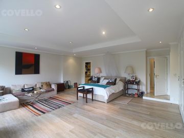 Venta casa de 8 ambientes con garage - Belgrano