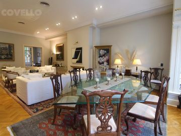 Venta casa de 8 ambientes con garage - Belgrano