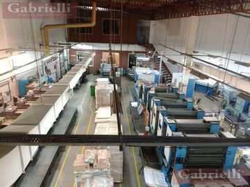 Local planta industrial en alquiler/venta - Pompeya