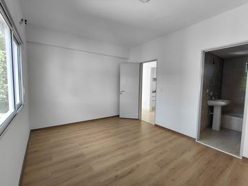 Venta Departamento 2 Ambientes con balcón en San Martín