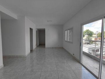 Venta Departamento 2 Ambientes con balcón en San Martín