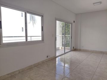 Venta Departamento 2 Ambientes con balcón en San Martín