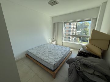 Departamento 4 ambientes en alquiler en Artilleros Plaza!!!
