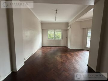 Hermoso Departamento 3 Ambientes con Dependencia y Balcon en Venta