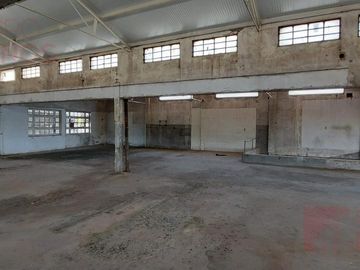 Galpon en Venta en Lujan, centro