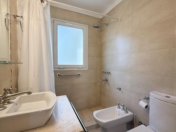 Casa en Venta Amoblada, 7 Ambientes, en Barrio Haras Santa María, Escobar, GBA Norte
