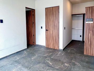 Casa en venta dentro de coto en Valdepeñas, Zapopan, Jalisco