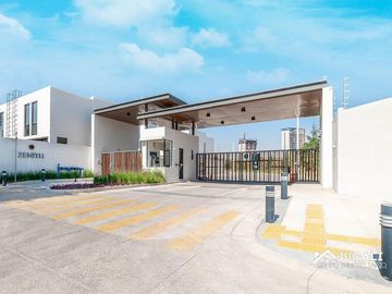 Casa en venta dentro de coto en Valdepeñas, Zapopan, Jalisco