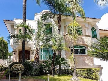 Casa en venta en Valle Real, Zapopan Jalisco