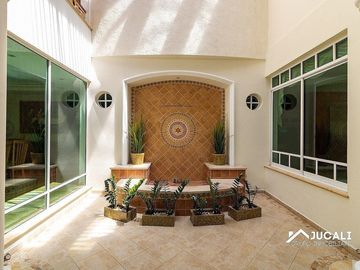 Casa en venta en Valle Real, Zapopan Jalisco