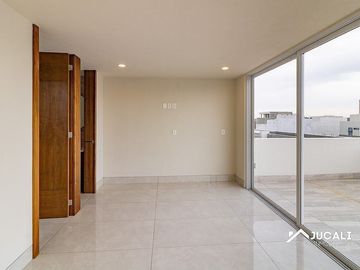 Casa en venta dentro de coto con alberca en  Solares, Zapopan, Jalisco