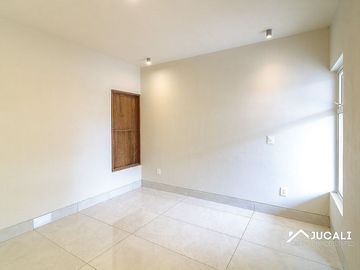 Casa en venta dentro de coto con alberca en  Solares, Zapopan, Jalisco