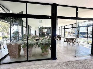 Casa en Venta Dentro de Coto con alberca, Fraccionamiento Solares, Zapopan
