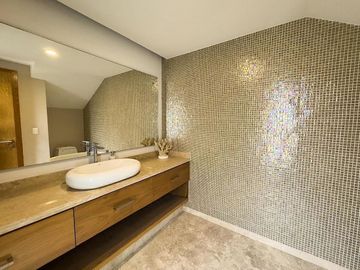 Casa en venta con alberca en Las Cañadas, Zapopan, Jalisco