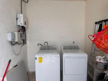 Casa en venta en Conkal, Yucatán, piscina y paneles solares