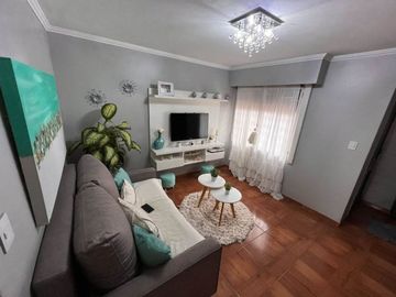 VENTA CASA PH  3 AMB MORON BARRIO LUZ Y FUERZA