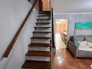 VENTA CASA PH  3 AMB MORON BARRIO LUZ Y FUERZA