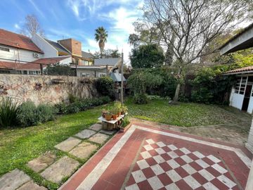 VENTA CASA 5 AMBIENTES ITUZAINGO NORTE