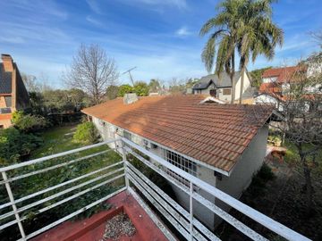 VENTA CASA 5 AMBIENTES ITUZAINGO NORTE