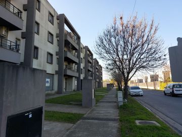 VENTA DEPTO 3 AMBIENTES TIGRE - REMEROS DUT
