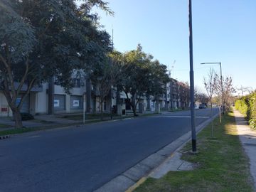 VENTA DEPTO 3 AMBIENTES TIGRE - REMEROS DUT