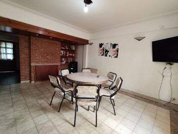 Venta Casa 3 ambientes  barrio San Antonio