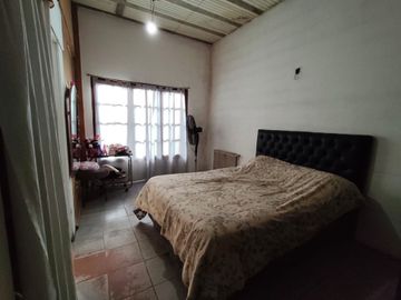 Venta Casa 3 ambientes  barrio San Antonio