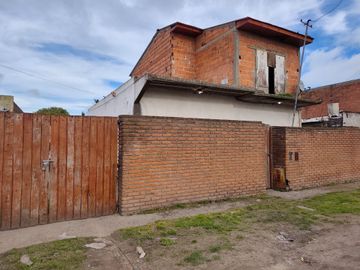 Venta Casa 3 ambientes  barrio San Antonio