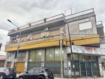 DPTO 2 AMB Y MEDIO APTO CREDITO-SIN EXPENSAS-LANUS