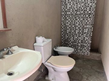 VENTA QUINTA 6 AMBIENTES VILLA UDAONDO-PARQUE LELO