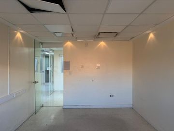 Venta Oficina en Caballito Ascensor Patio Terraza