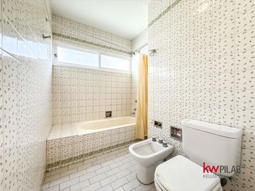 Departamento en  Venta, 5 ambientes, cochera, Palermo Chico