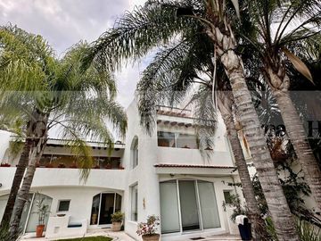 CASA EN VENTA EN SANTIAGO