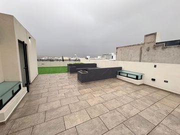 CASA CON CHIMENEA Y ROOF EN SAN ÁNGEL IV - $6.4 MDP