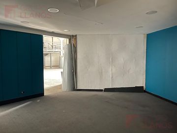 Local en Venta, en Lujan Centro ideal para inversión y desarrollo