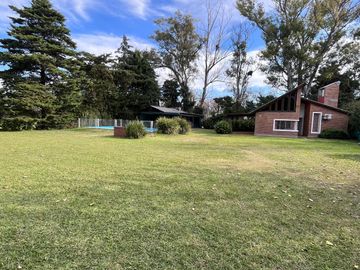 Casa en Profesional Country Club