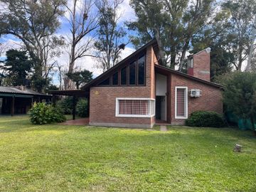 Casa en Profesional Country Club