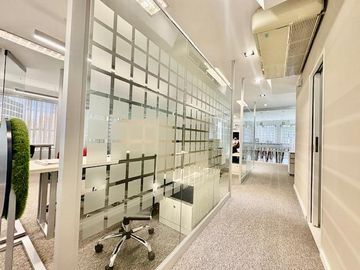 Edificio Comercial en Munro