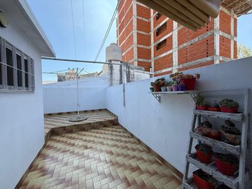 PH tipo casa departamento cuatro ambientes venta Wilde Centro Apto credito