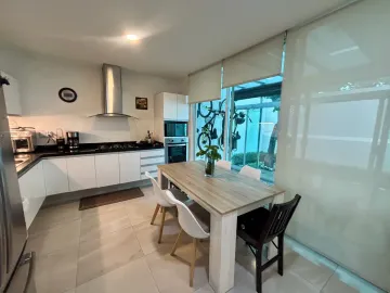 CASA EN VENTA EN FRACCIONAMIENTO ARBORETO, SAN PEDRO CHOLULA, PUEBLA.