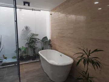 CASA EN VENTA EN LOMAS DE ÁNGELÓPOLIS PUEBLA  recámara en planta baja   ( GRAN RESERVA )