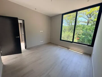 CASA EN VENTA BRIAS DEL VERGEL