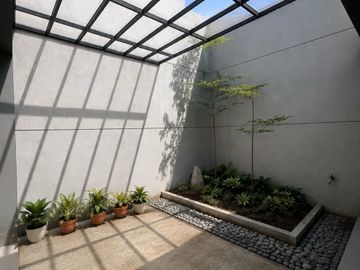 DIJUAL RUMAH DISTRICT 9 CITRALAND FULL FURNISH 3KT 2LT DEKAT GWALK
