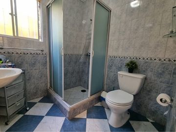 Puente Alto. Casa Amplia en barrio residencial