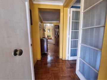 Puente Alto. Casa Amplia en barrio residencial