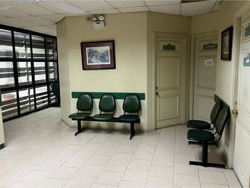 SE ARRIENDA PISO 2 CLINICA INTERMEDICA TALCA
