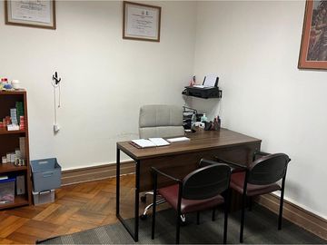 SE ARRIENDA PISO 2 CLINICA INTERMEDICA TALCA