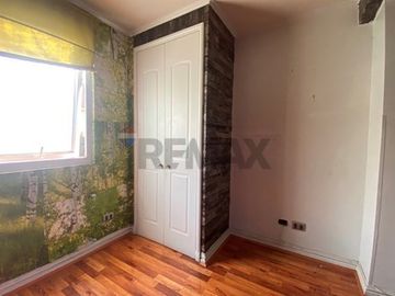 Arriendo Casa 5D/5B en condominio, Peñalolén