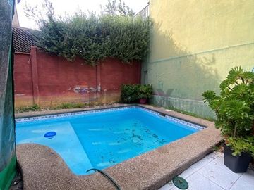 Arriendo Casa 5D/5B en condominio, Peñalolén
